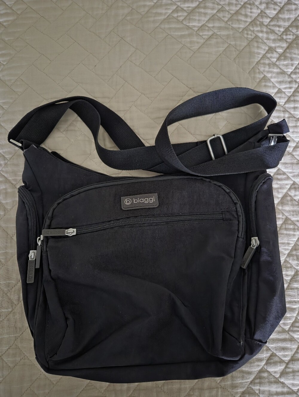 Biaggi Black Crossbody Travel Bag